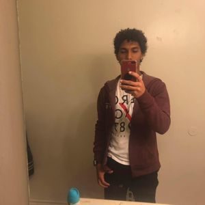 Meet your Posher, Enrique